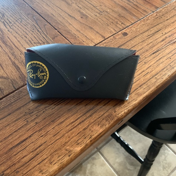 Meet your Posher, Kevin - Picture 1 of 1